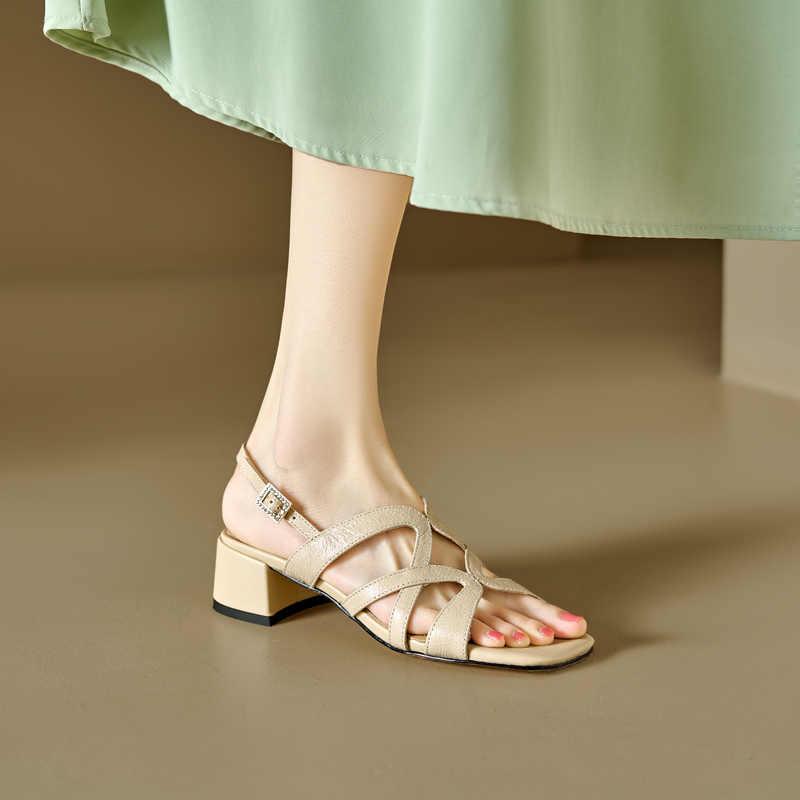 Soft-Soled Italian-Style Sheepskin Sandals for Summer 2024 - Non-Fatiguing Comfort, 4.5 cm Heel, Perfect for Casual Outings Soft-Soled Italian-Style Sheepskin Sandals for Summer 2024 - Non-Fatiguing Comfort, 4.5 cm Heel, Perfect for Casual Outings