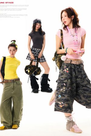 Solid Color Pink Cropped T-Shirt for Women - Short Sleeve, Slim Fit, Spicy Girl Style, Summer Essential