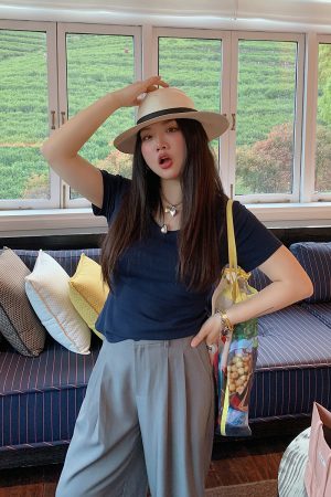 Solid Color Round Neck Short Sleeve T-Shirt for Women - Slim Fit Waist-Cinching Summer Top 2025, Flattering Shoulder Design