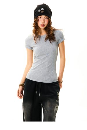 Solid Color Short Sleeve T-Shirt for Women - Summer Basic Commuter Slim Fit Top, Versatile Casual Wear, Trendy Essential