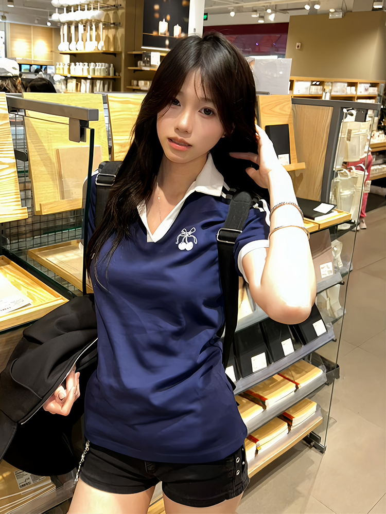 Spicy Girl College Style Polo Collar Short Sleeve T-Shirt with Cherry Embroidery - Slim Fit Color-Blocking Women's Summer Top Spicy Girl College Style Polo Collar Short Sleeve T-Shirt with Cherry Embroidery - Slim Fit Color-Blocking Women's Summer Top