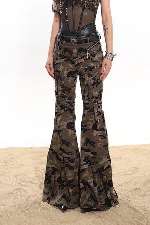 Spicy Girl Cross Heart Metal Thin Belt - Trendy Niche Accessory for 90s and Y2K Fashion Styles