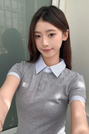 Spicy Girl Embroidered Polo Collar Short Sleeve T-Shirt - Slim Fit Two-Piece Look for Women - Summer 2025 Trendy Fashion Top