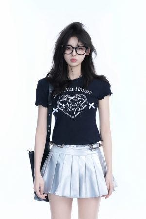 Spicy Girl Heart Bow Short Sleeve T-Shirt - American Style Slim Fit Top with Mountain Print - Y2K Fashion