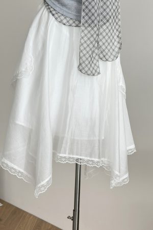 Spicy Girl Off-Shoulder Fake Two-Piece Sleeveless T-Shirt - Patterned Lazy Style Top for Women, Y2K and Casual Fashion