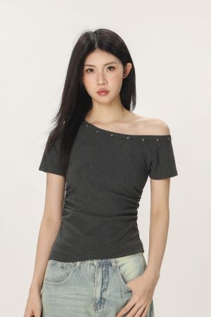 Spicy Girl Off-Shoulder Short Sleeve T-Shirt for Women - American Style Summer Slim Fit Top with Beautifully Tailored Waist