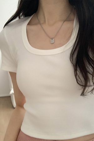 Spicy Girl Summer T-Shirt - Sweet and Stylish High-End Half Sleeve Shoulder Top for Trendy Looks