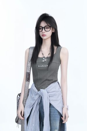 Spicy Girl Tank Top for Women - American-Style Slim Fit, Unique Design for Layering, Casual Streetwear