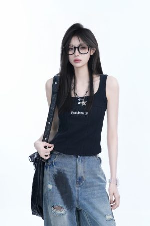 Spicy Girl Tank Top for Women - American-Style Slim Fit, Unique Design for Layering, Casual Streetwear