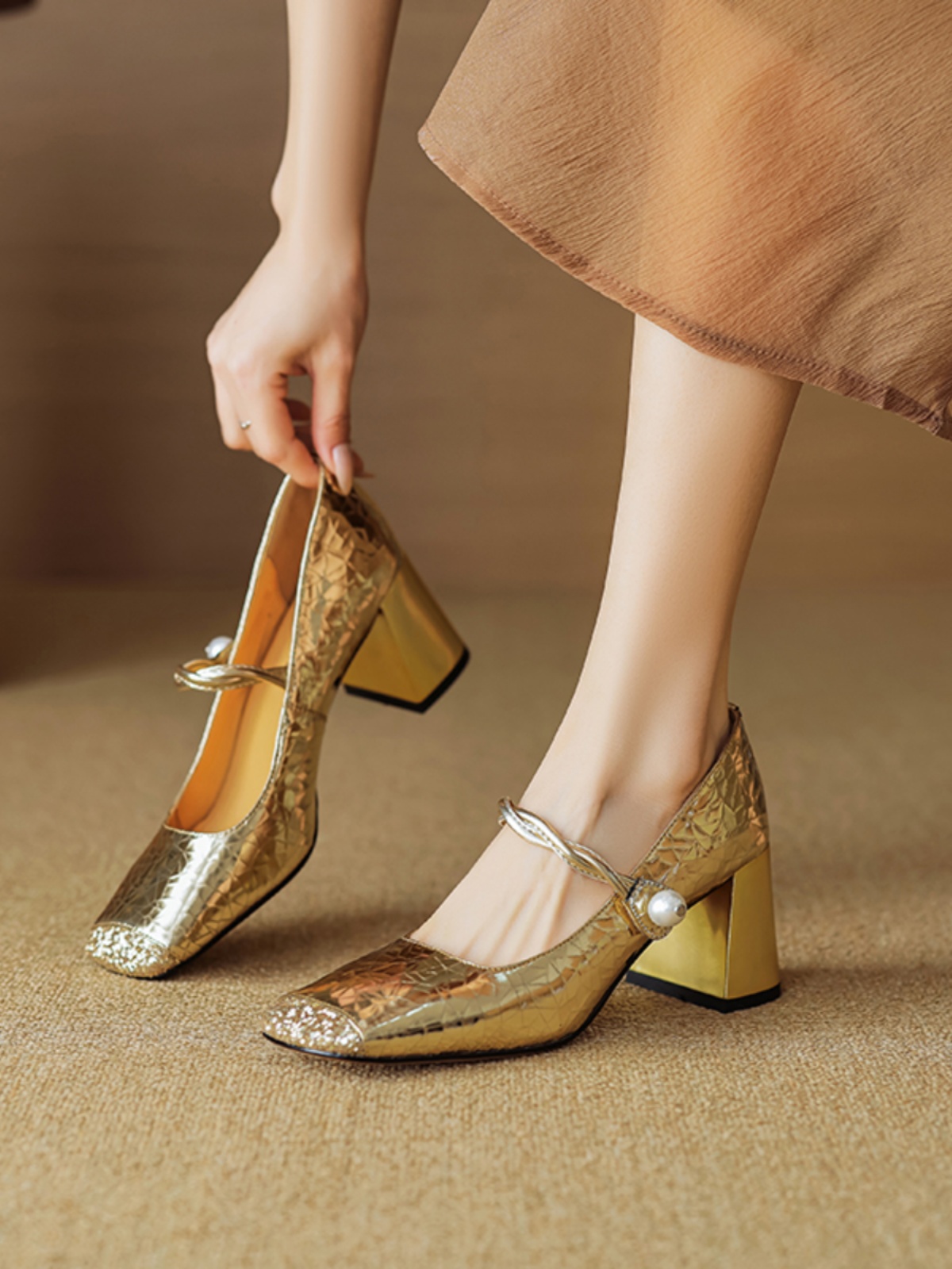 Spliced Sheepskin High Heeled Chunky Mary Jane Shoes for Women - Square Toe, Plus Size, Spring Summer 2025 Fashion Spliced Sheepskin High Heeled Chunky Mary Jane Shoes for Women - Square Toe, Plus Size, Spring Summer 2025 Fashion