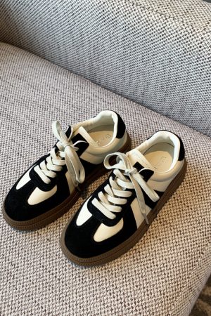 Spring 2025 Casual Sports Sneakers - Color-Blocking Genuine Leather Lace-Up Thick-Soled Retro Training Shoes for Students