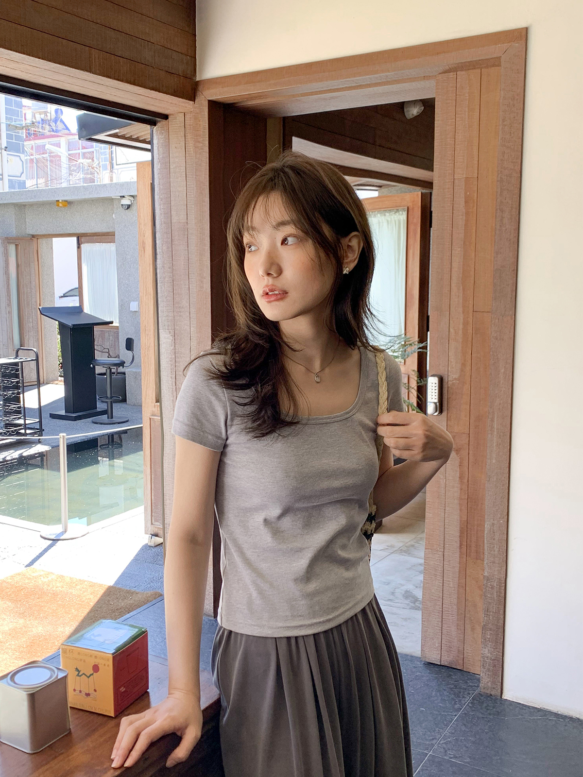 Square Neck Fitted Short Sleeve T-Shirt for Women - Solid Color Slim Fit Summer 2025 Top, Flattering Shoulder Style Square Neck Fitted Short Sleeve T-Shirt for Women - Solid Color Slim Fit Summer 2025 Top, Flattering Shoulder Style