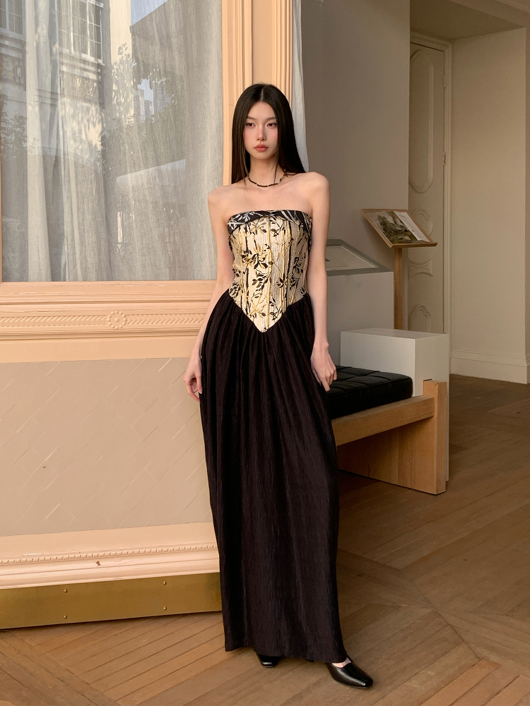 Strapless Chinese Style Jacquard Dress with Bamboo Pattern, Color Block Splicing Vase Skirt, Spring Summer 2025 Fashion for Women Strapless Chinese Style Jacquard Dress with Bamboo Pattern, Color Block Splicing Vase Skirt, Spring Summer 2025 Fashion for Women