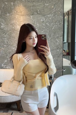 Strapless Slim-Fit Knitted Vest in Pure Desire Style - Trendy Y2K-Inspired Top for Effortless Chic Looks