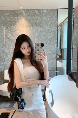 Strapless Slim-Fit Knitted Vest in Pure Desire Style - Trendy Y2K-Inspired Top for Effortless Chic Looks