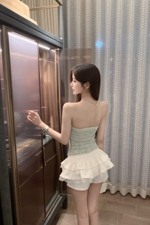 Strapless Slim Fit Lace Splicing Top with Built-in Chest Pad - Sexy Fragrant Style Vest for Y2K and 90s Fashion