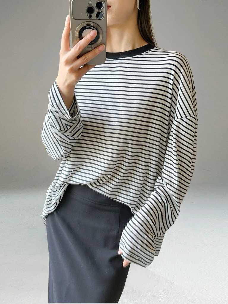 Striped Long-Sleeve Lightweight T-Shirt for Women - Summer Style, Loose-Fitting, Breathable Base Layer, Versatile Casual Top Striped Long-Sleeve Lightweight T-Shirt for Women - Summer Style, Loose-Fitting, Breathable Base Layer, Versatile Casual Top