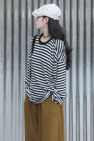 Striped Long-Sleeve Lightweight T-Shirt for Women - Summer Style, Loose-Fitting, Breathable Base Layer, Versatile Casual Top