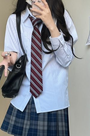 Striped Short-Sleeve Japanese College-Style White Shirt - Loose High-End Summer Top for Women - Trendy Casual Wear