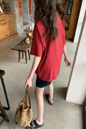 Striped Short-Sleeve Shirt for Women - Loose-Fitting Summer Blouse, Stylish 2025 Niche Design, Trendy Casual Top