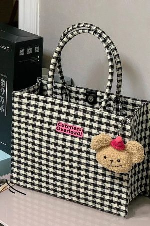 Stylish Checkered Tote Bag - Large Capacity Shoulder Handbag for Work, College, and Daily Commuting