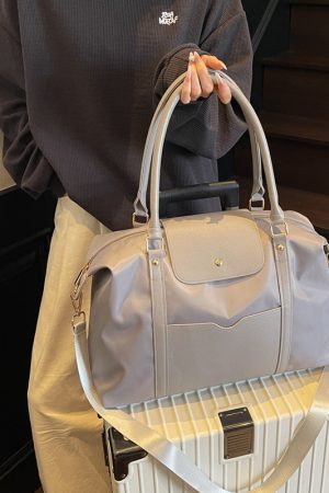 Stylish Large Capacity Women's Fitness Tote Bag - Lightweight Shoulder Bag for Travel, Business, and Short Trips