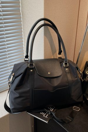 Stylish Large Capacity Women's Fitness Tote Bag - Lightweight Shoulder Bag for Travel, Business, and Short Trips