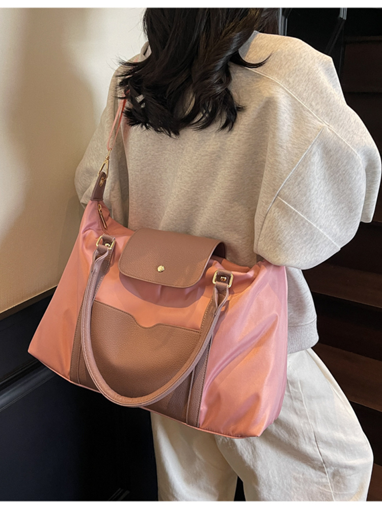 Stylish Large Capacity Women's Fitness Tote Bag - Lightweight Shoulder Bag for Travel, Business, and Short Trips Stylish Large Capacity Women's Fitness Tote Bag - Lightweight Shoulder Bag for Travel, Business, and Short Trips