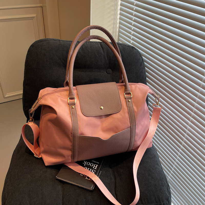 Stylish Large Capacity Women's Fitness Tote Bag - Lightweight Shoulder Bag for Travel, Business, and Short Trips Stylish Large Capacity Women's Fitness Tote Bag - Lightweight Shoulder Bag for Travel, Business, and Short Trips