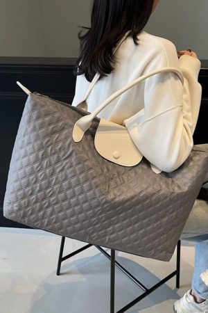 Stylish Lightweight Large Capacity Shoulder Bag for Women - Versatile Travel, Maternity & Storage Bag for Short-Distance Trips