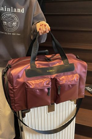 Stylish Lightweight Travel Bag for Women - Large Capacity Crossbody Handbag for Short-Distance, Sports, and Fitness