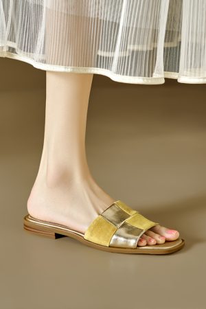 Stylish Women's Color-Block One-Strap Flat Sandals - Casual Slip-On Outdoor Slippers for Effortless Summer Style