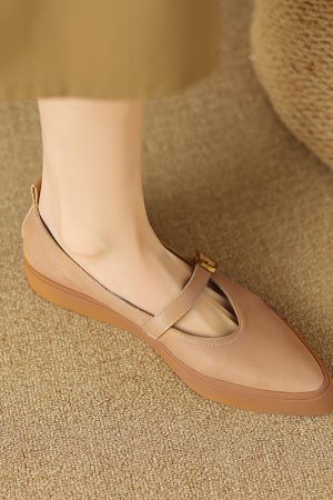 Stylish Women's Genuine Leather Pointed Toe One-Strap Mary Jane Shoes - Thick-Soled Platform Loafers for Trendy Looks