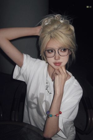 Summer 2025 Women's Loose Round Neck T-Shirt with Letter Print - Casual Short Sleeve Trendy Top for Couples