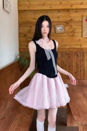 Summer Black and Pink Color-Block Sleeveless Knitted Dress with Sweet Patchwork Puff Skirt - Trendy Y2K Style