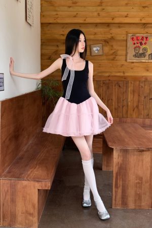 Summer Black and Pink Color-Block Sleeveless Knitted Dress with Sweet Patchwork Puff Skirt - Trendy Y2K Style