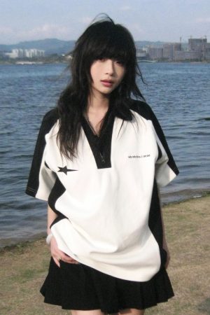 Summer Color-Blocking Short-Sleeve T-Shirt for Women - American College Style Polo Collar Round Neck Heavyweight Top