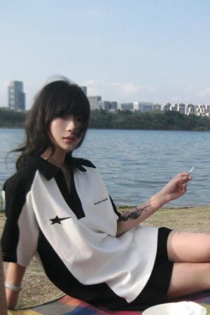 Summer Color-Blocking Short-Sleeve T-Shirt for Women - American College Style Polo Collar Round Neck Heavyweight Top