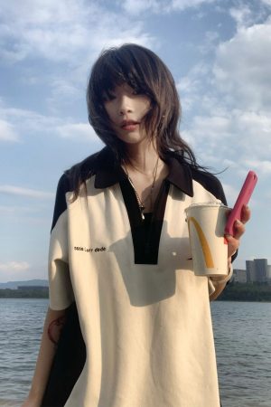 Summer Color-Blocking Short-Sleeve T-Shirt for Women - American College Style Polo Collar Round Neck Heavyweight Top