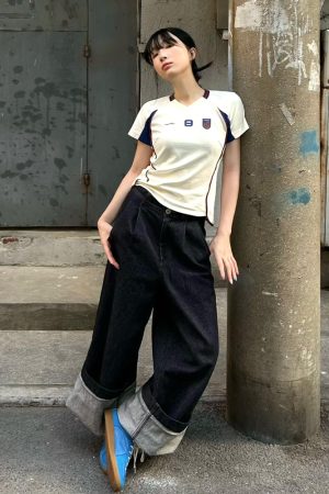 Summer Color-Blocking Spliced Jersey T-Shirt for Women - Retro Short Sleeve Slim Fit V-Neck Cropped Top