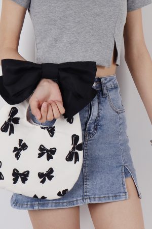Summer Cute Bowknot Clutch Bag for Women - Soft Trendy Crossbody Bag with Original Niche Design
