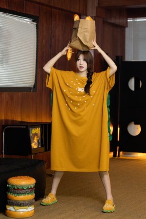 Summer Fun Hamburger Printed Big T-Shirt for Women â€“ Comfortable Loose Home Wear for Daily Commute and Air Conditioning Style