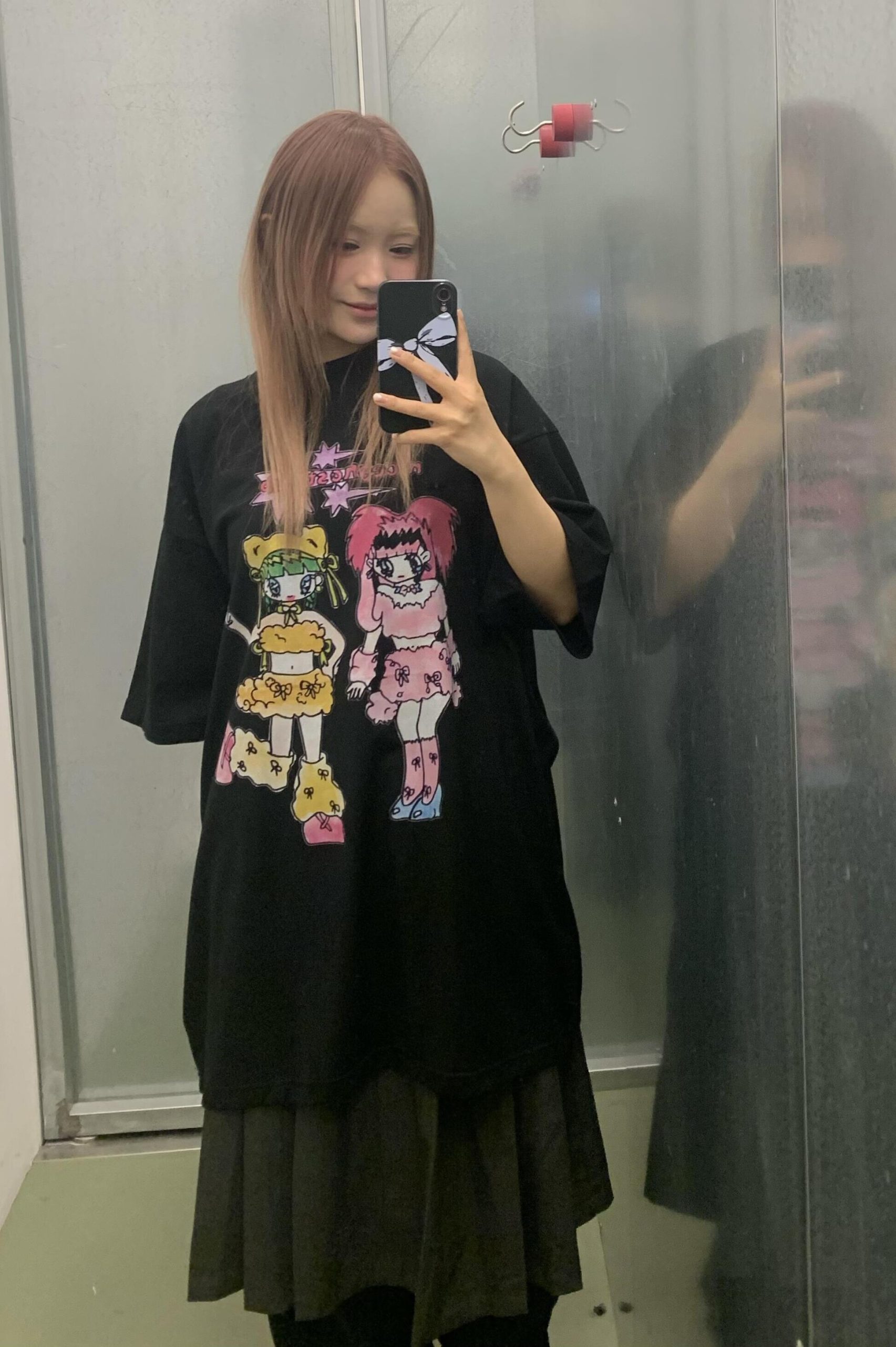 Summer Graffiti Artist Design Loose Fit Cotton Short Sleeve T-Shirt - Trendy Casual Wear for 90s and Y2K Style Summer Graffiti Artist Design Loose Fit Cotton Short Sleeve T-Shirt - Trendy Casual Wear for 90s and Y2K Style