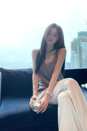 Summer Joy Women's Sleeveless Loose White Top - Versatile Summer Layering Shirt for Effortless Style