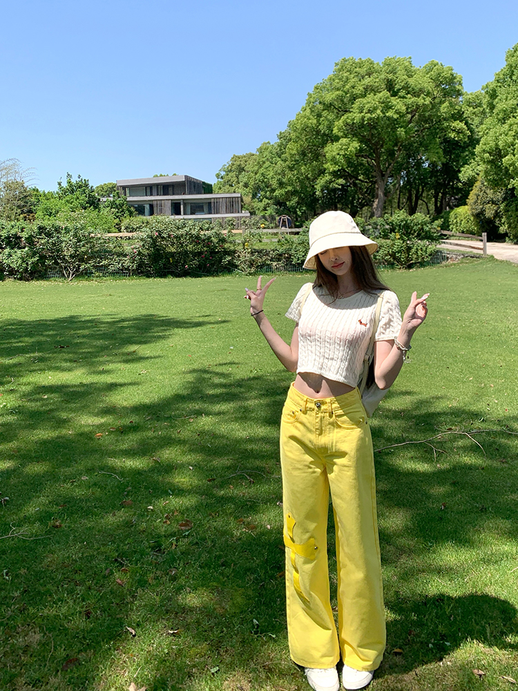 Summer Lemon Yellow Wide-Leg Jeans for Women - Loose Slim Fit Mid-Waist - Trendy Y2K Style Summer Lemon Yellow Wide-Leg Jeans for Women - Loose Slim Fit Mid-Waist - Trendy Y2K Style