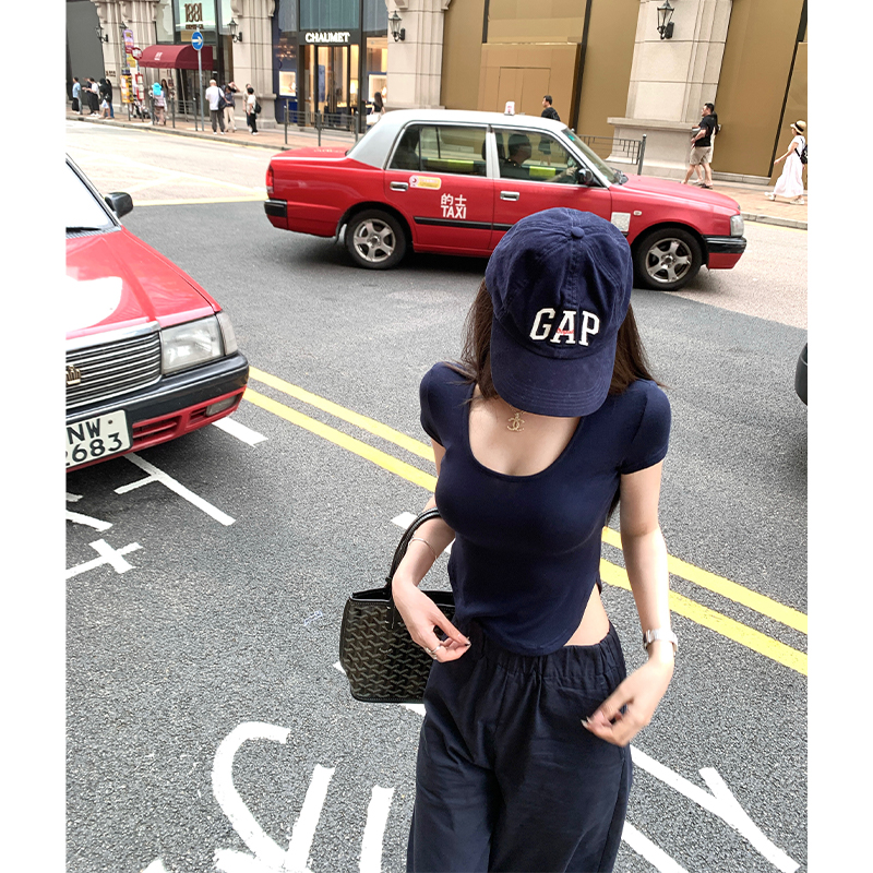 Summer Loose Fit T-Shirt for Women, Big Bust Slim Waist, Self-Reserved Design, Soft Tencel Top, Perfect for Casual Y2K Style Summer Loose Fit T-Shirt for Women, Big Bust Slim Waist, Self-Reserved Design, Soft Tencel Top, Perfect for Casual Y2K Style