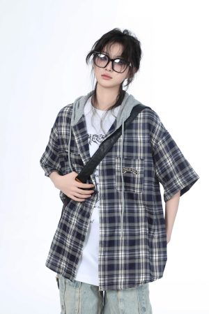 Summer Loose Plaid Hooded Short-Sleeve Shirt for Women - Casual Chic Style