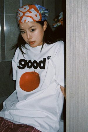 Summer Oversized Apple Print T-Shirt for Women - Casual Round Neck Heavyweight Short Sleeve Top, American Style Fashion