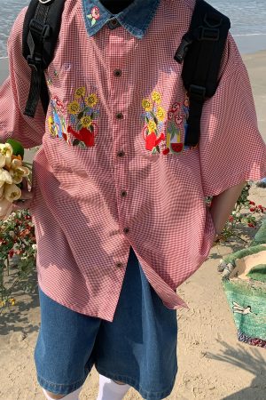 Summer Retro Fun Floral Embroidery Shirt with Denim Collar - Short Sleeve Plaid Top for Couples, Y2K Style Fashion