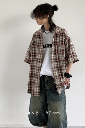 Summer Retro Plaid Short Sleeve Shirt for Men and Women - Casual Loose Fit College Style Work Shirt